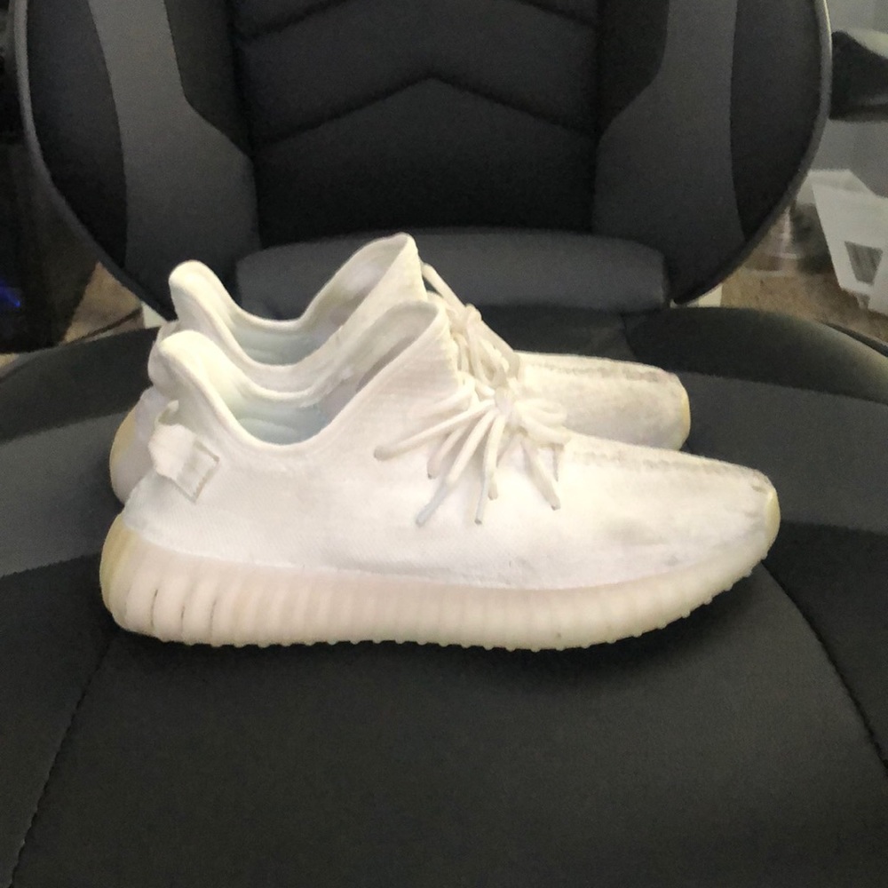 Fake Cream Yeezys